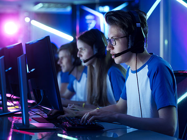 team of young game players at an esports event